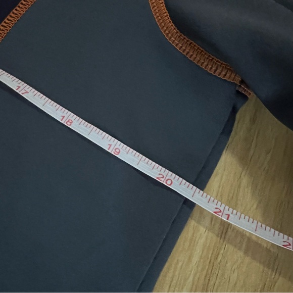 Fleeced Mens Top - Picture 8 of 9